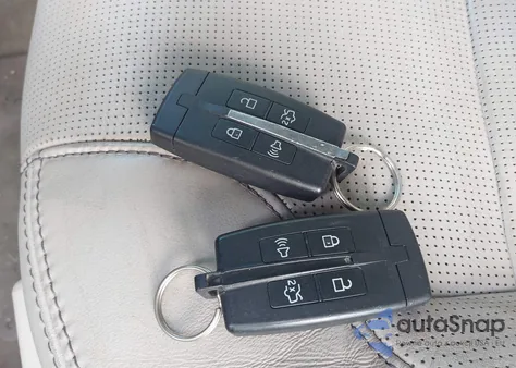 2012 Ford Taurus Limited из США, поврежденный, VIN 1FAHP2FW7CG113693